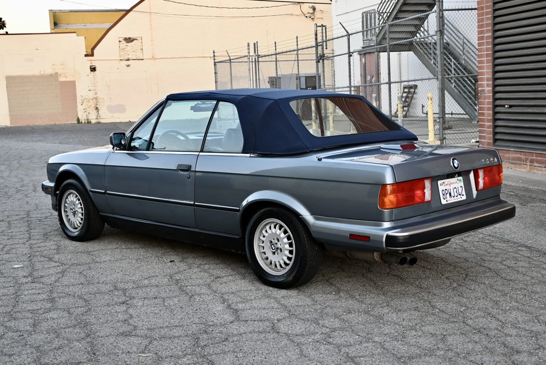 1989 BMW E30 3 Series - Image 19 of 31