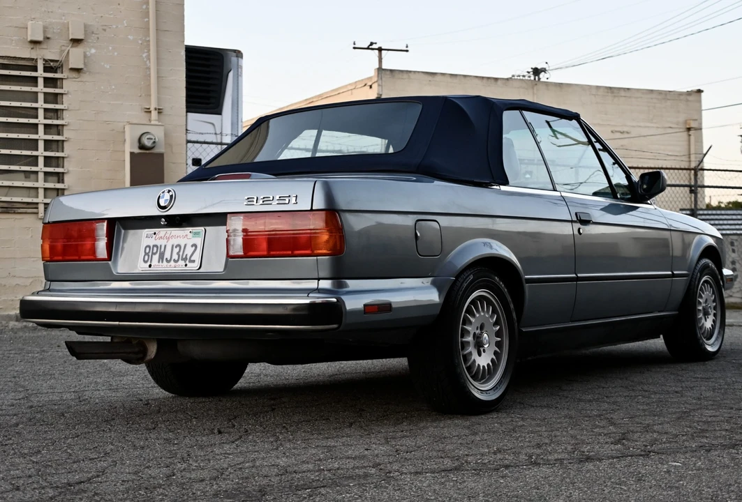1989 BMW E30 3 Series - Image 8 of 31