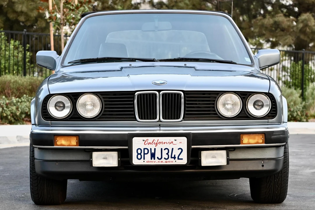 1989 BMW E30 3 Series - Image 2 of 31