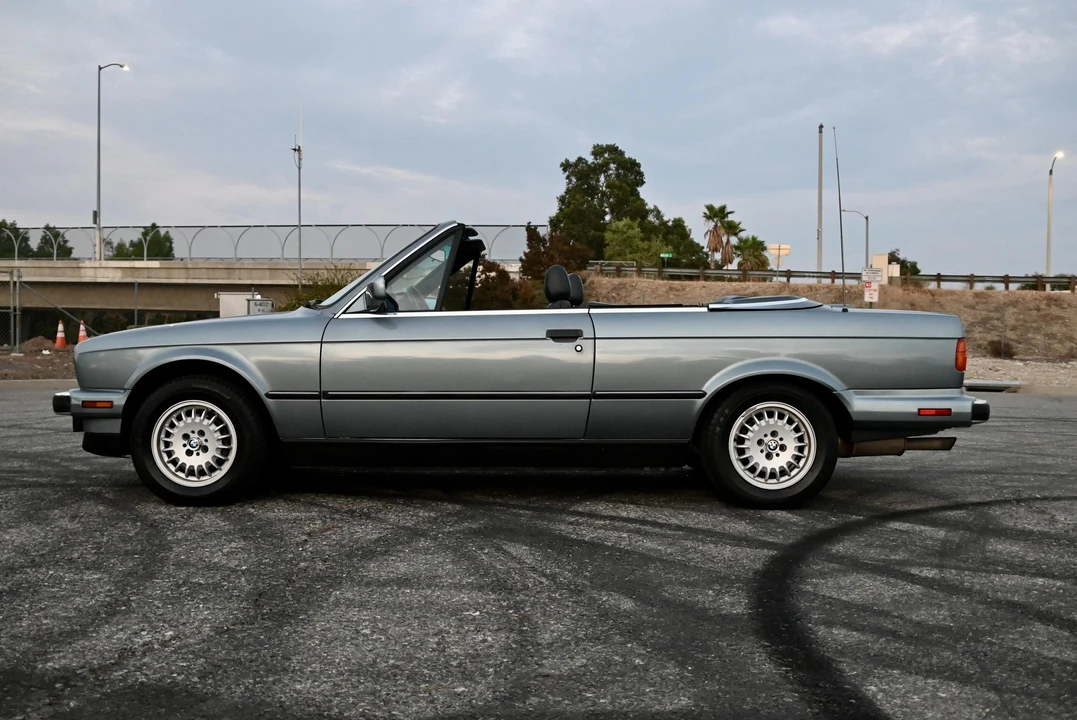 1989 BMW E30 3 Series - Image 20 of 31