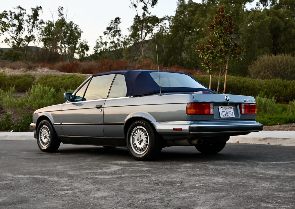 1989 BMW E30 3 Series - Image 12 of 31