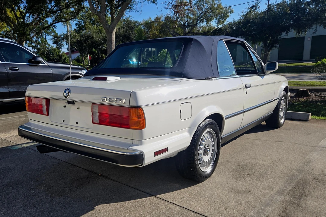 1989 BMW E30 3 Series - Image 13 of 31