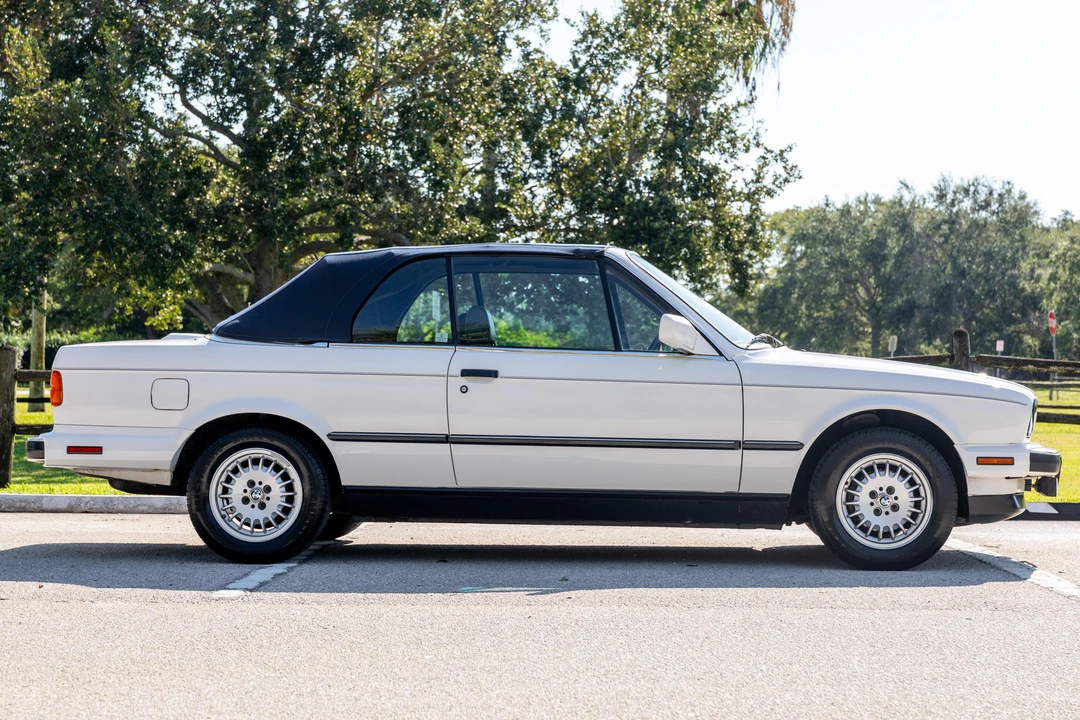 1989 BMW E30 3 Series - Image 14 of 31