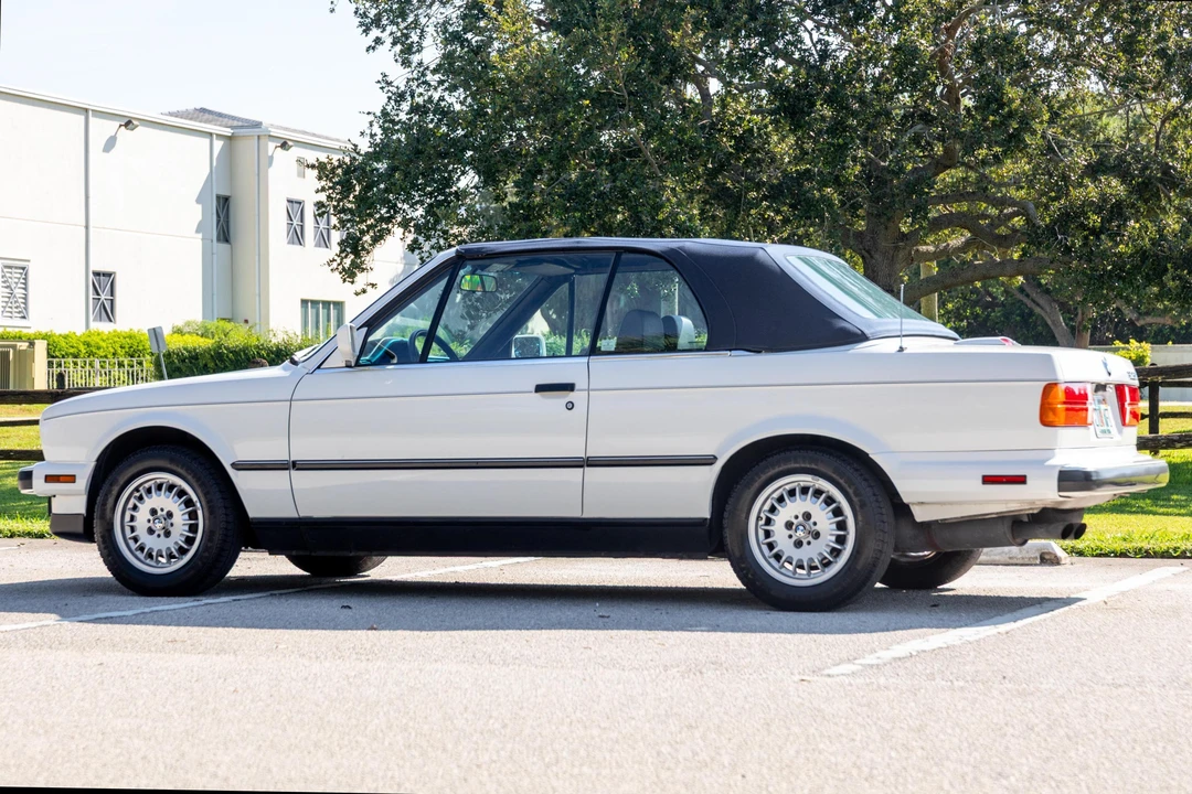 1989 BMW E30 3 Series - Image 10 of 31
