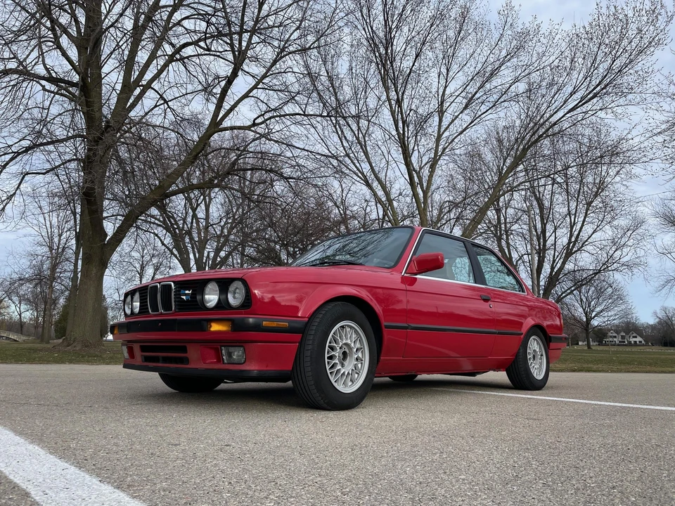 1989 BMW E30 3 Series - Image 2 of 31