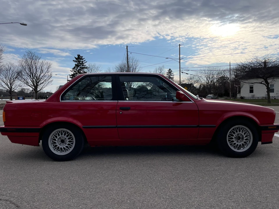 1989 BMW E30 3 Series - Image 13 of 31