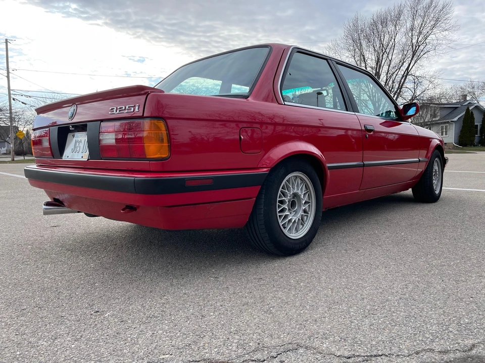 1989 BMW E30 3 Series - Image 11 of 31