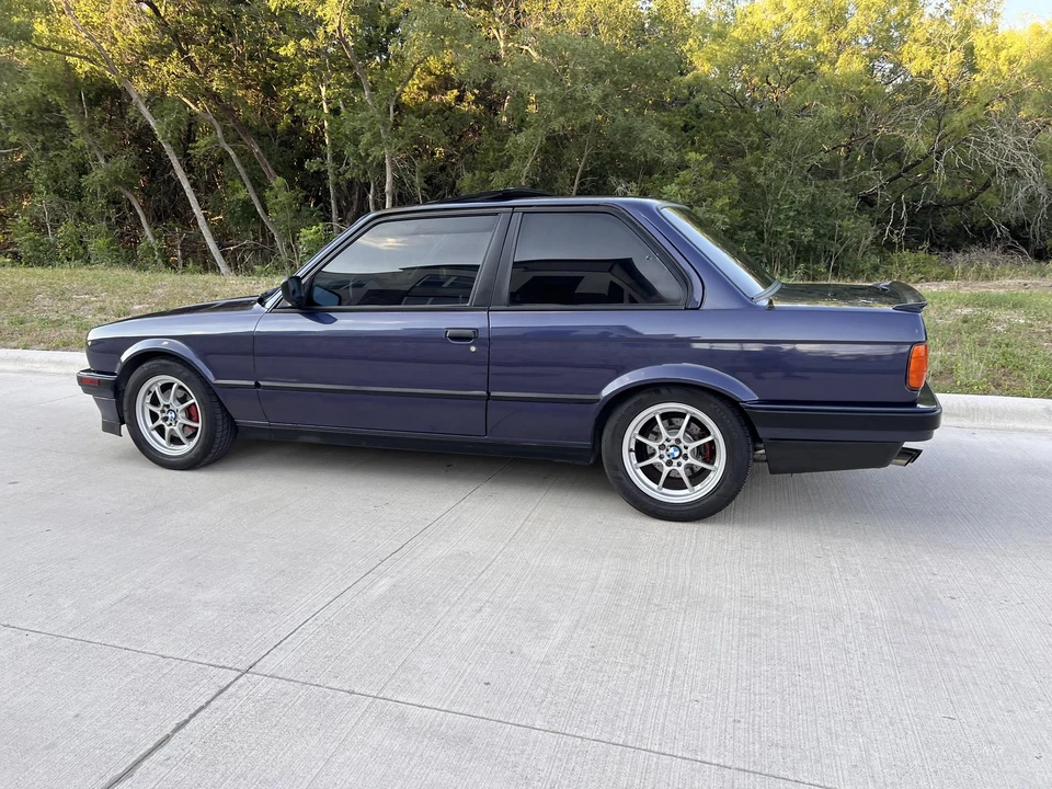 1989 BMW E30 3 Series - Image 11 of 31