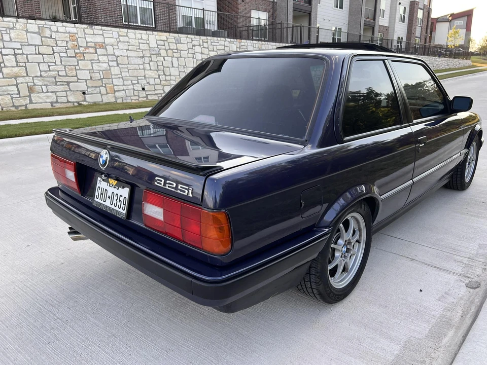 1989 BMW E30 3 Series - Image 21 of 31