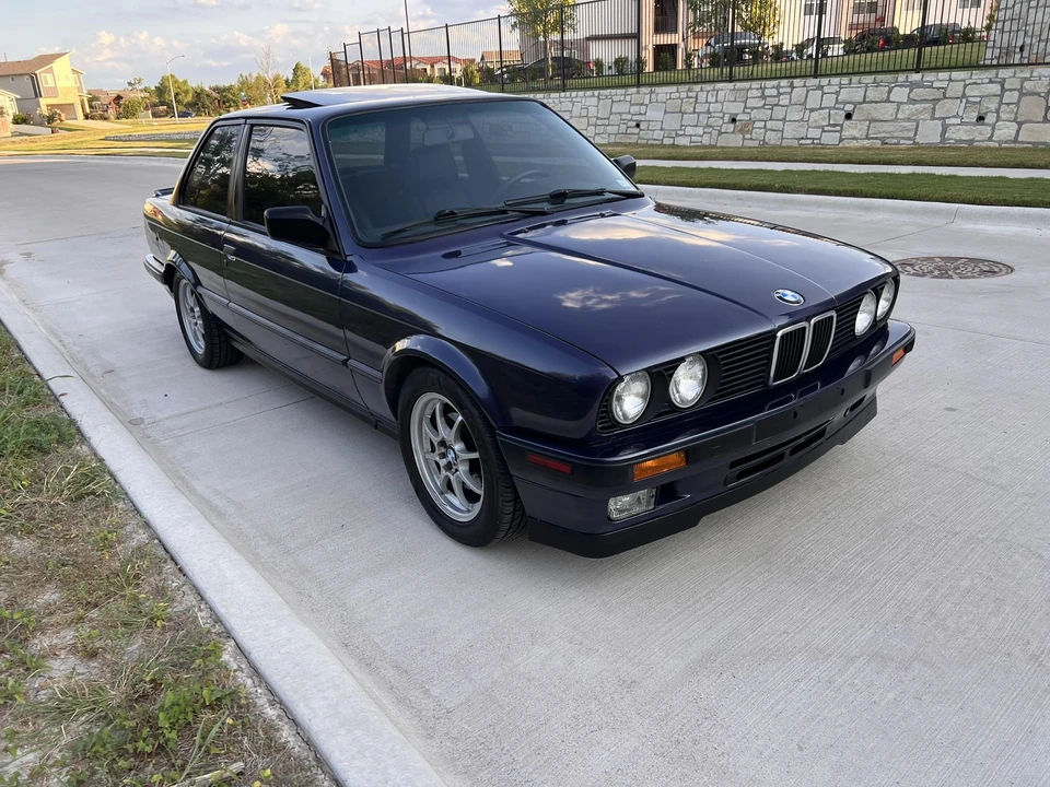 1989 BMW E30 3 Series - Image 24 of 31