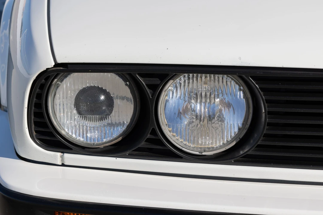 1989 BMW E30 3 Series - Image 10 of 31