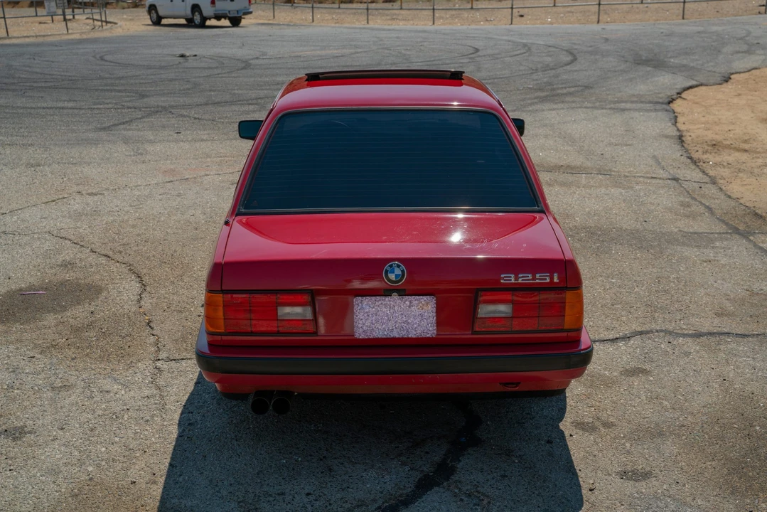 1989 BMW E30 3 Series - Image 16 of 31