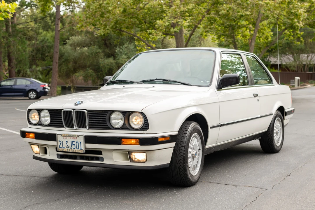 1989 BMW E30 3 Series - Image 11 of 31