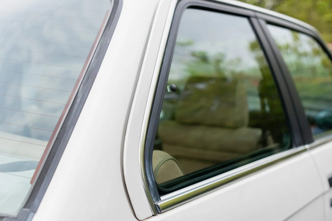 1989 BMW E30 3 Series - Image 24 of 31
