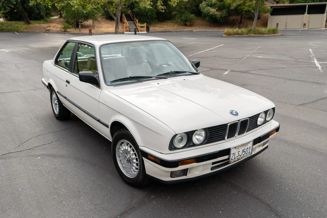 1989 BMW E30 3 Series - Image 10 of 31