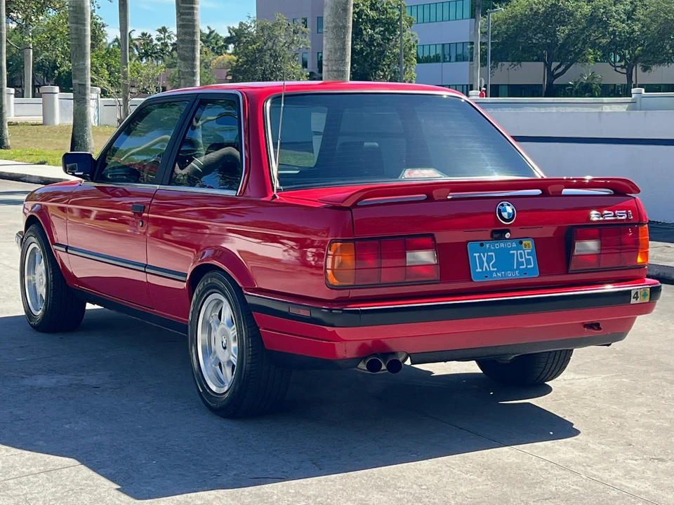 1989 BMW E30 3 Series - Image 9 of 31