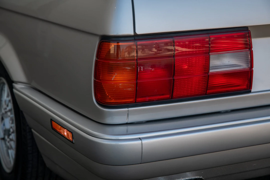 1989 BMW E30 3 Series - Image 14 of 31