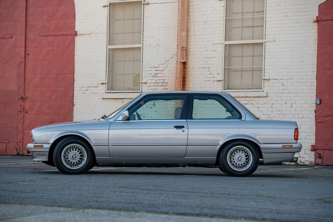 1989 BMW E30 3 Series - Image 5 of 31