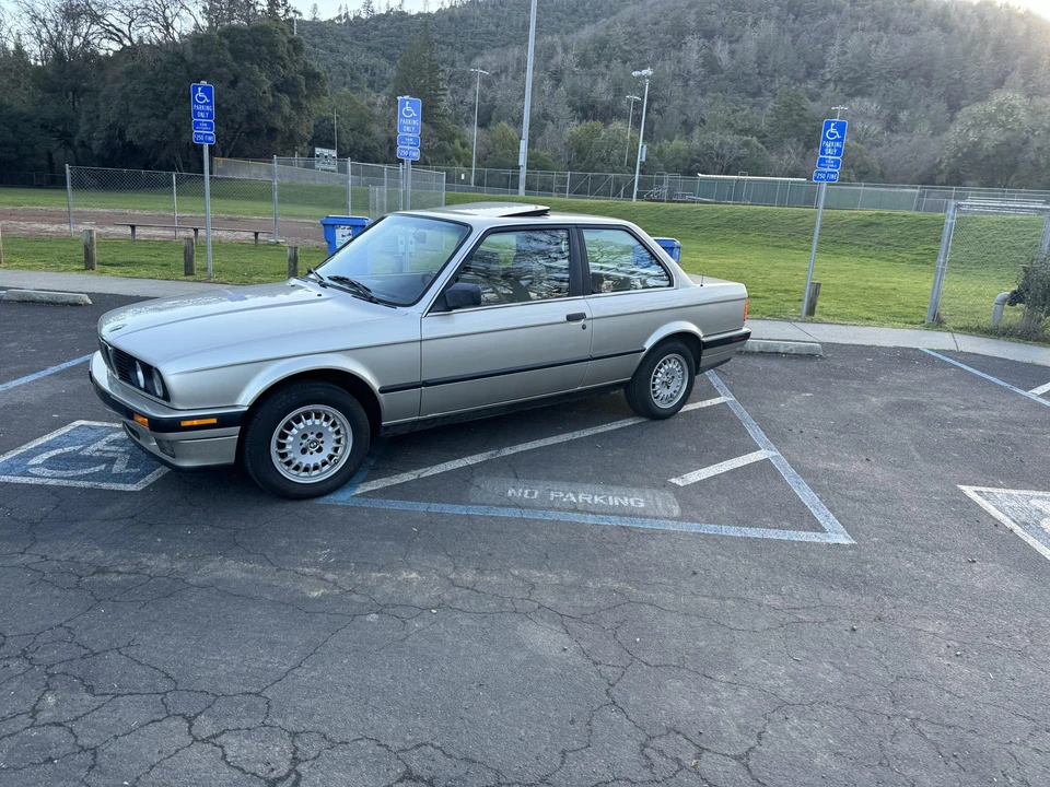 1989 BMW E30 3 Series - Image 4 of 31
