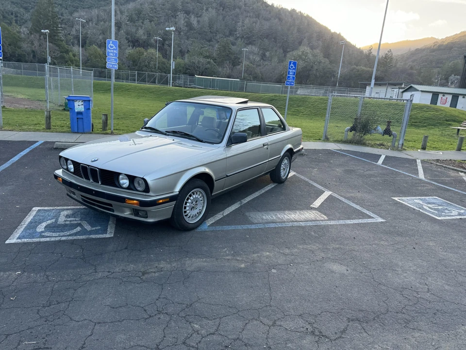 1989 BMW E30 3 Series - Image 8 of 31