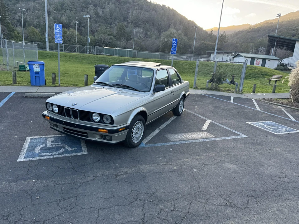 1989 BMW E30 3 Series - Image 9 of 31