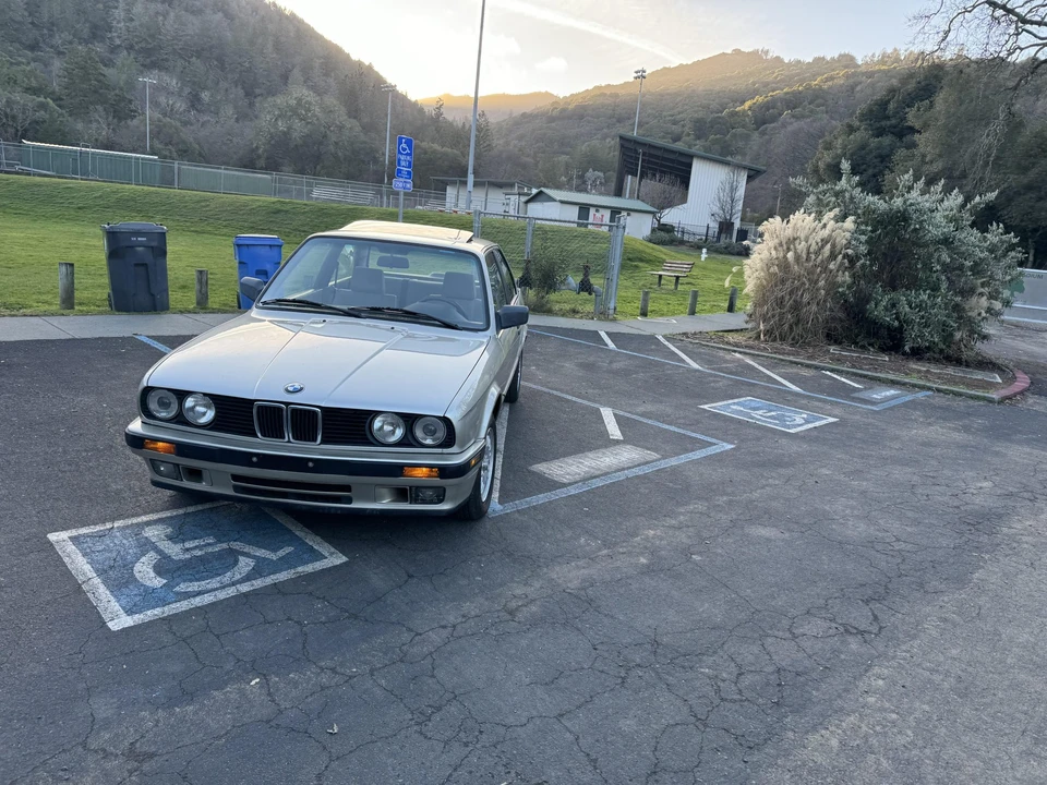 1989 BMW E30 3 Series - Image 10 of 31