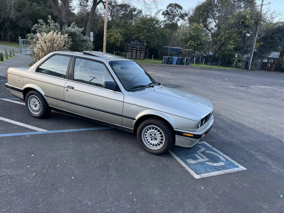 1989 BMW E30 3 Series - Image 15 of 31