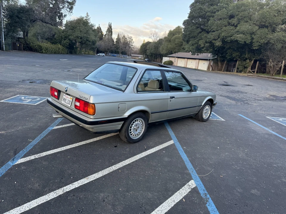 1989 BMW E30 3 Series - Image 22 of 31