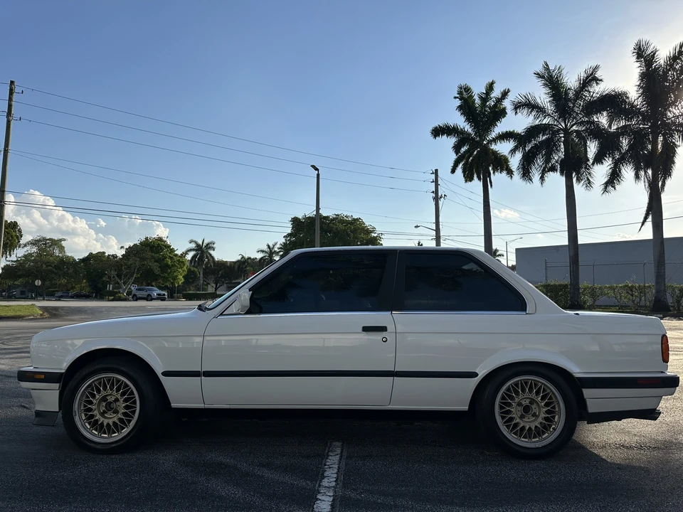 1989 BMW E30 3 Series - Image 20 of 31