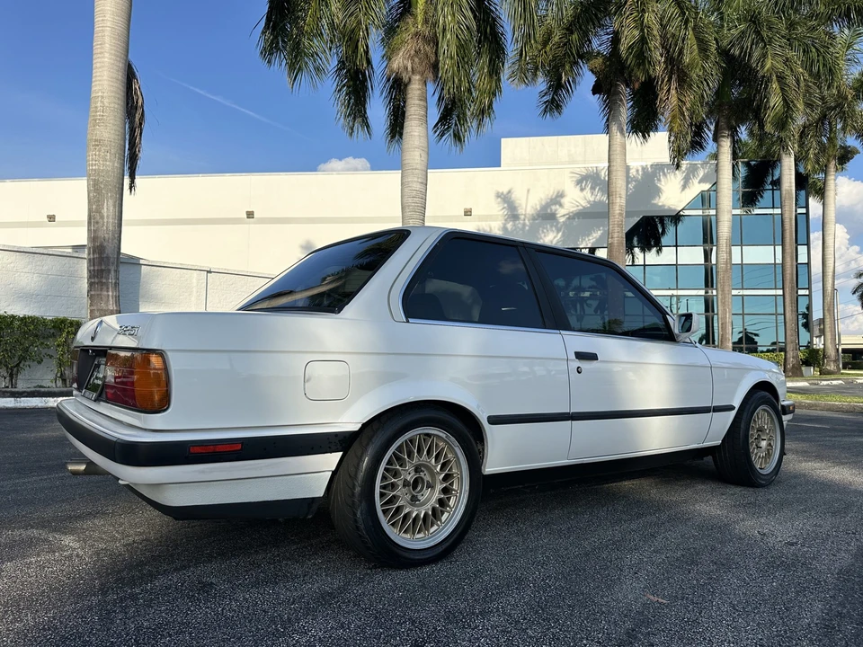 1989 BMW E30 3 Series - Image 14 of 31