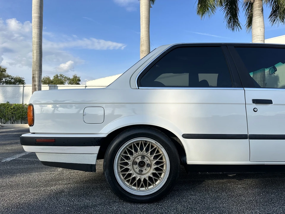 1989 BMW E30 3 Series - Image 23 of 31