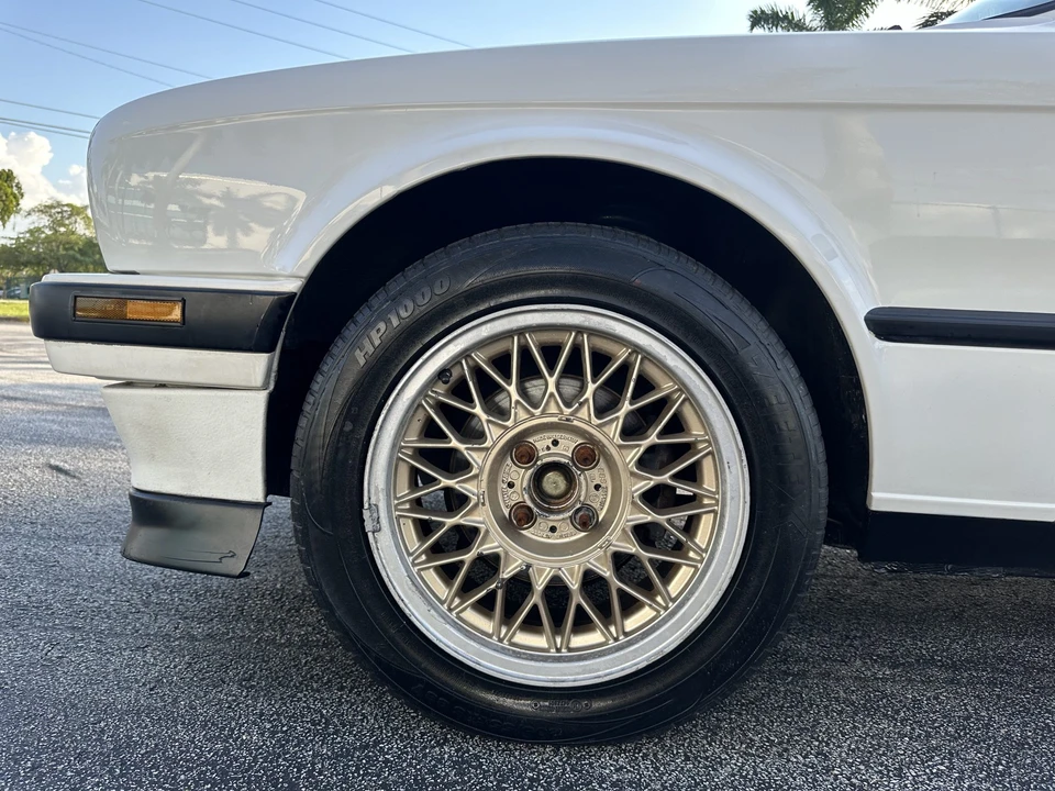 1989 BMW E30 3 Series - Image 29 of 31