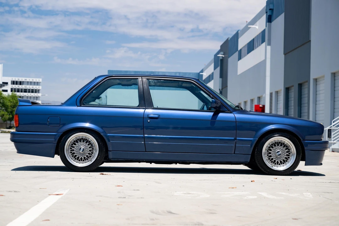 1989 BMW E30 3 Series - Image 3 of 31
