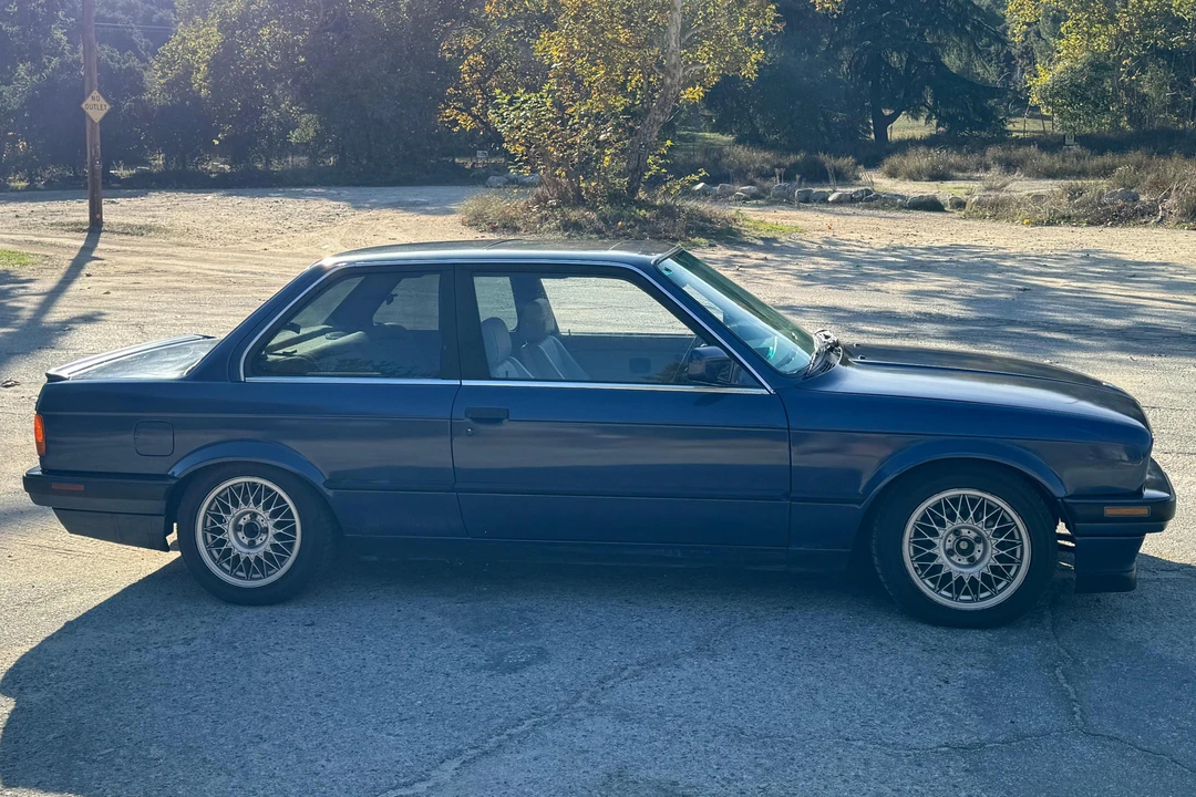 1989 BMW E30 3 Series - Image 3 of 31