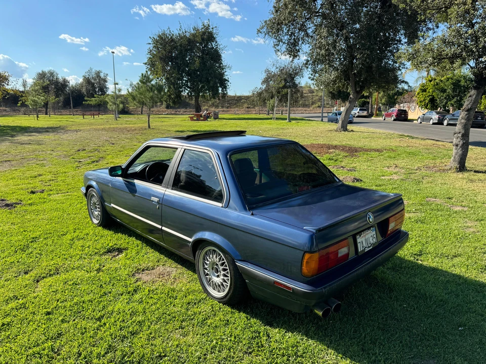 1989 BMW E30 3 Series - Image 25 of 31