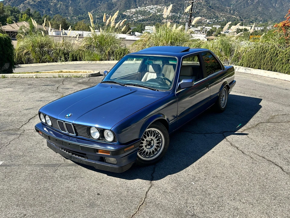 1989 BMW E30 3 Series - Image 11 of 31