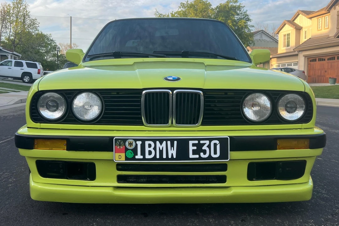 1989 BMW E30 3 Series - Image 2 of 31