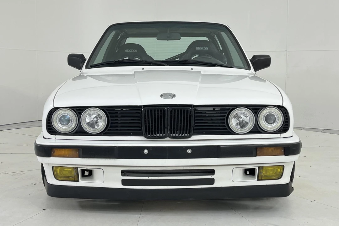 1989 BMW E30 3 Series - Image 2 of 31