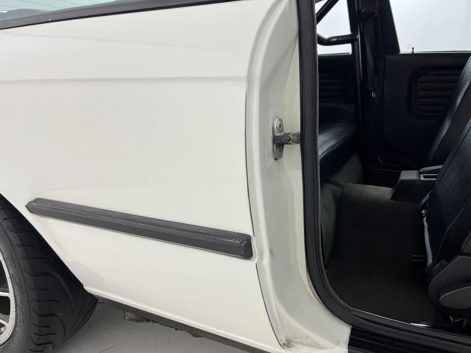 1989 BMW E30 3 Series - Image 11 of 31