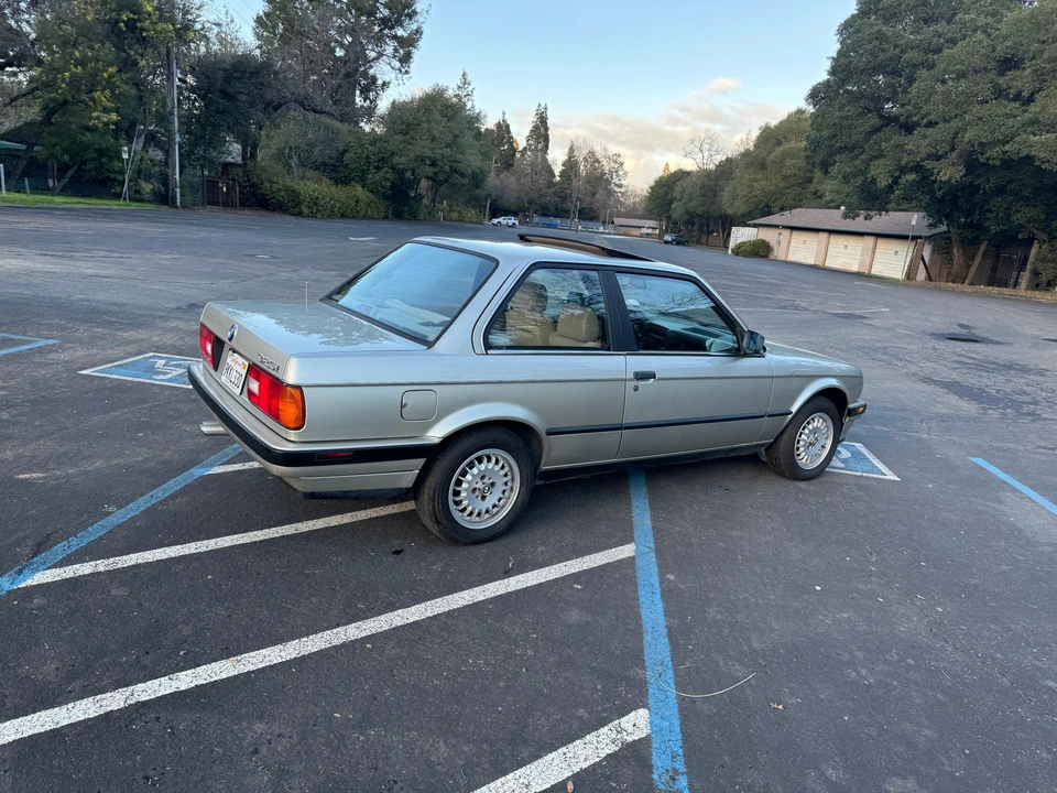 1989 BMW E30 3 Series - Image 24 of 31