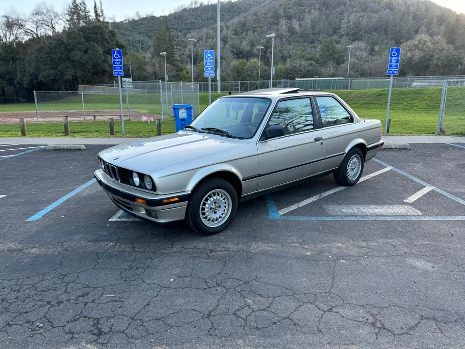1989 BMW E30 3 Series - Image 13 of 31