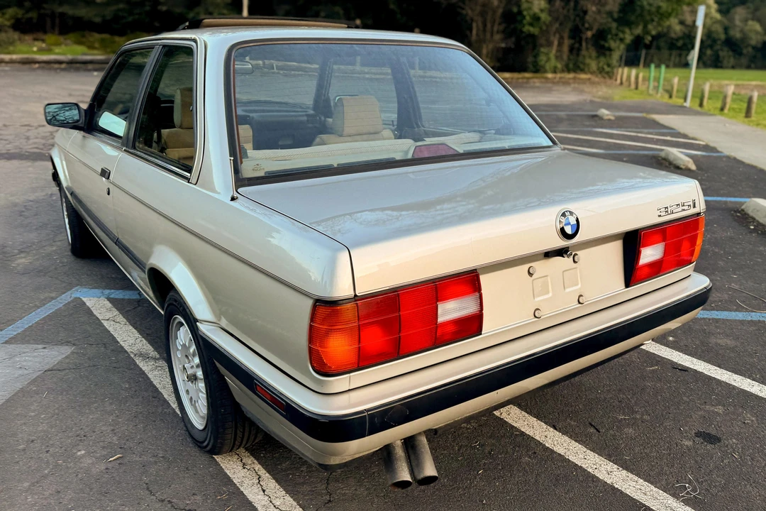 1989 BMW E30 3 Series - Image 4 of 31