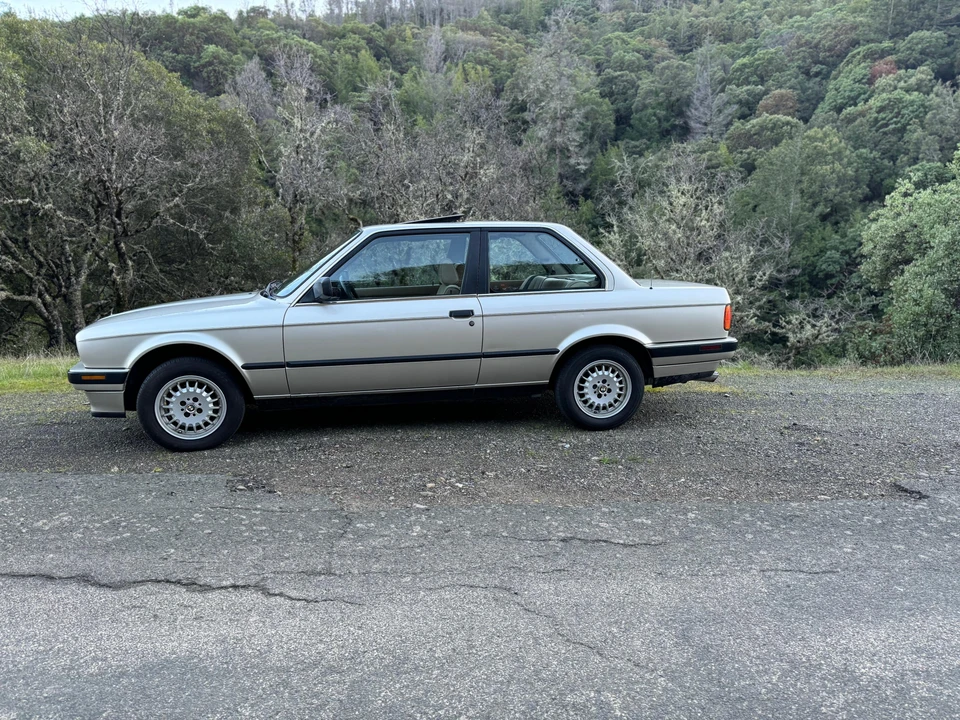 1989 BMW E30 3 Series - Image 17 of 31