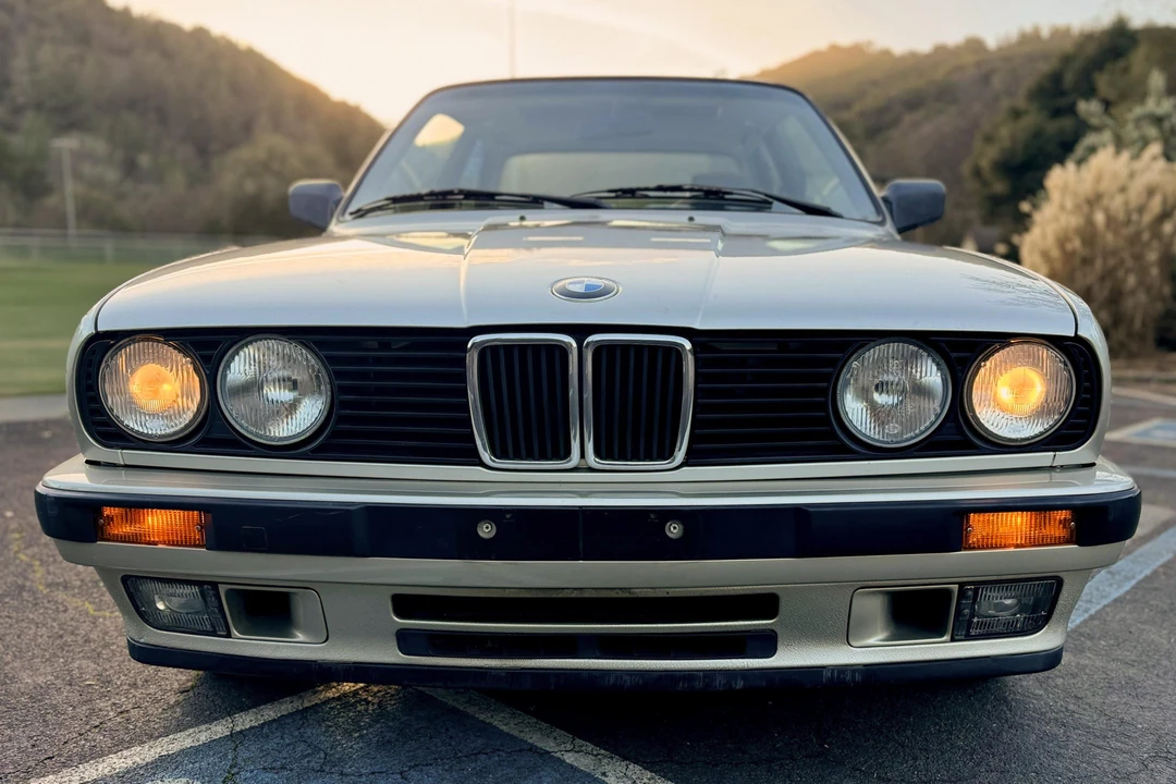 1989 BMW E30 3 Series - Image 2 of 31
