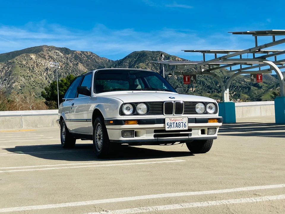 1989 BMW E30 3 Series - Image 13 of 31