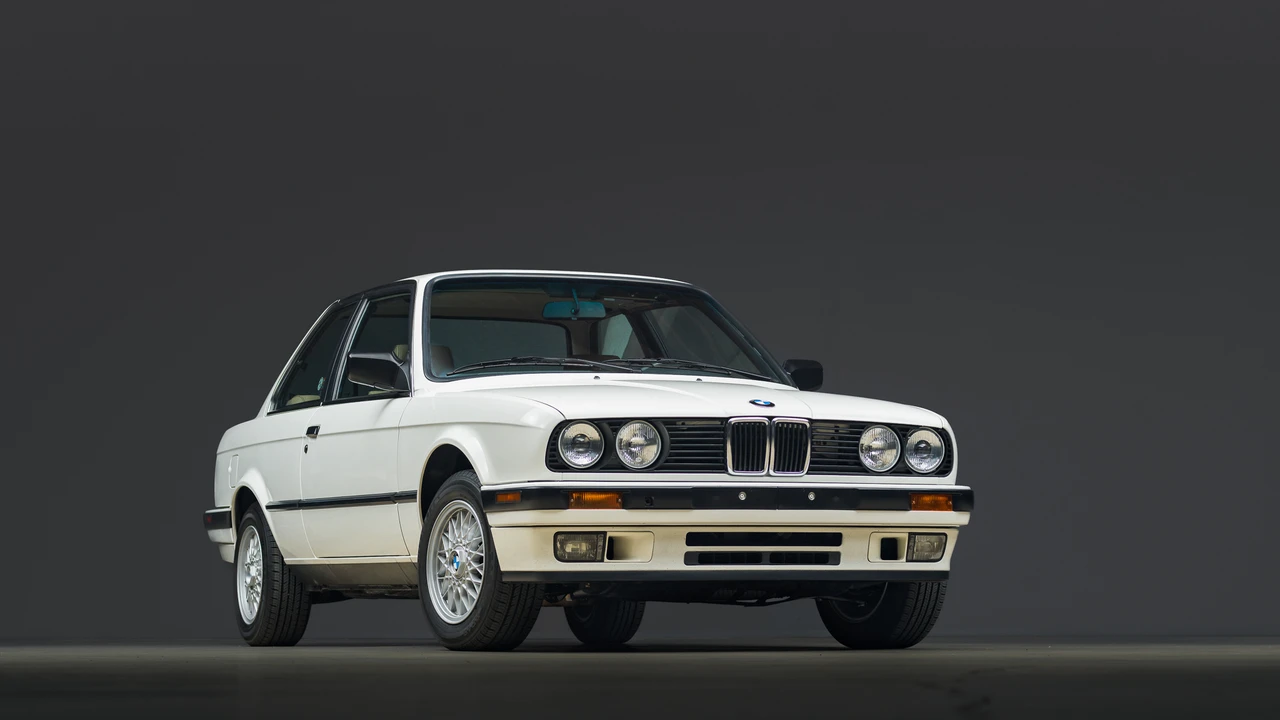 1989 BMW E30 3 Series - Image 14 of 31