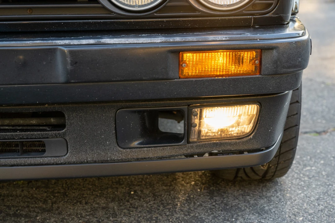 1989 BMW E30 3 Series - Image 15 of 31