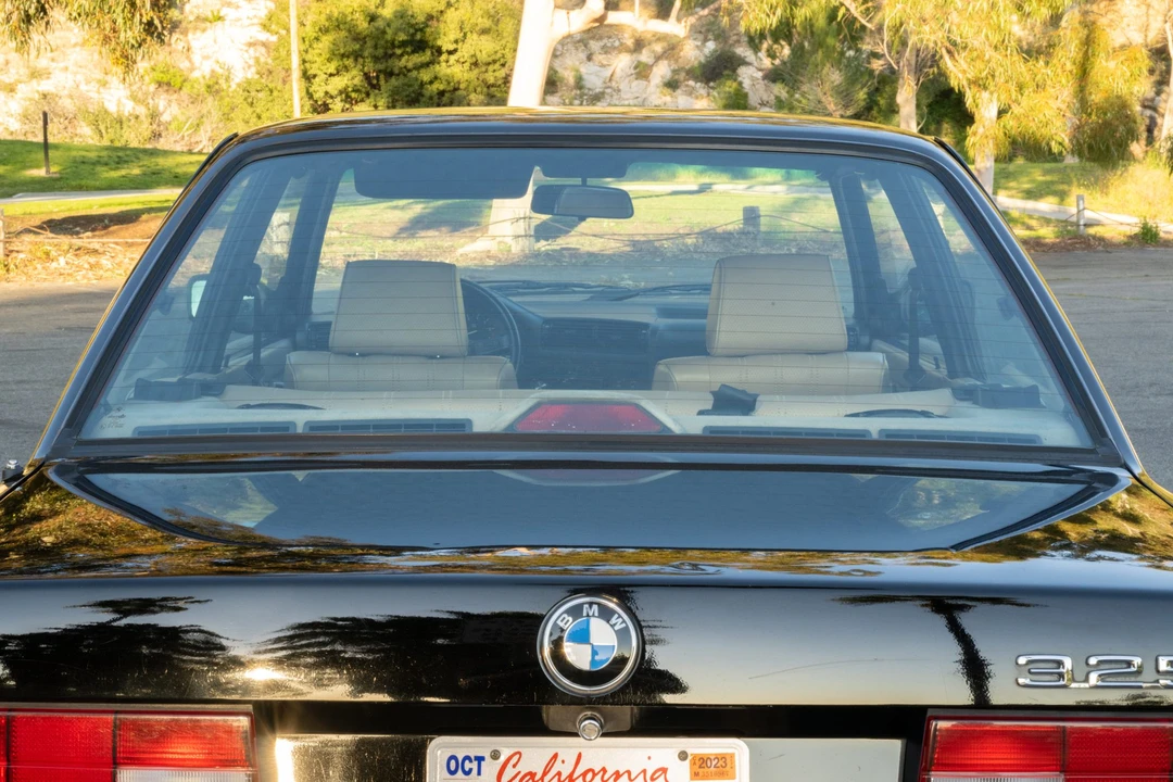 1989 BMW E30 3 Series - Image 25 of 31