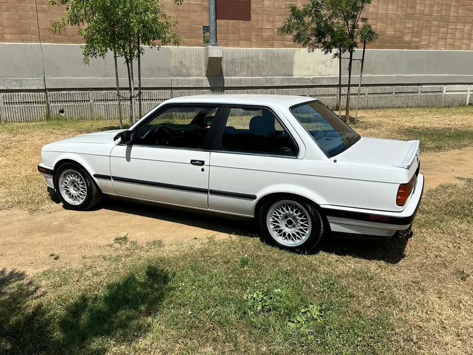 1989 BMW E30 3 Series - Image 9 of 31