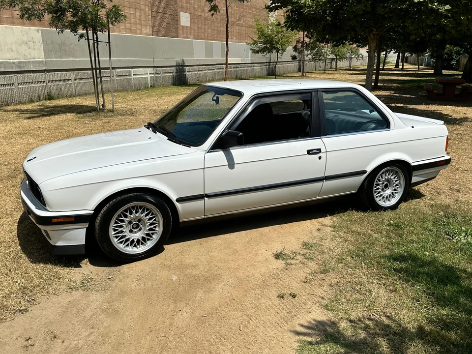 1989 BMW E30 3 Series - Image 7 of 31
